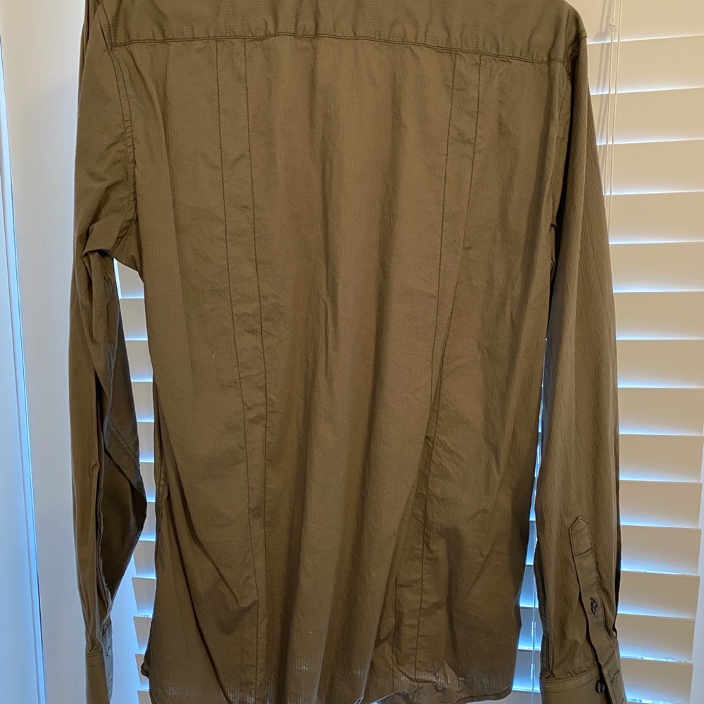 7 Diamonds button up shirt